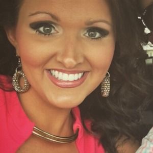 Meet your Posher, Brittney